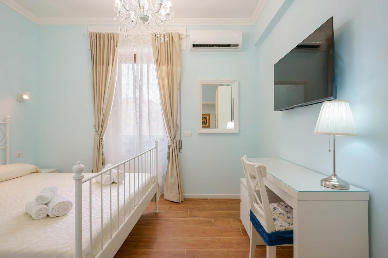 Al Teatro Lirico Hotel Cagliari Eksteriør billede