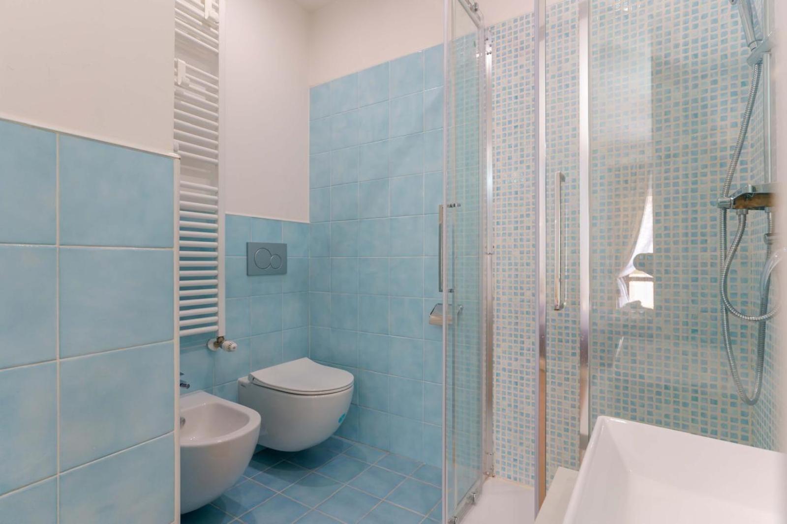 Al Teatro Lirico Hotel Cagliari Eksteriør billede