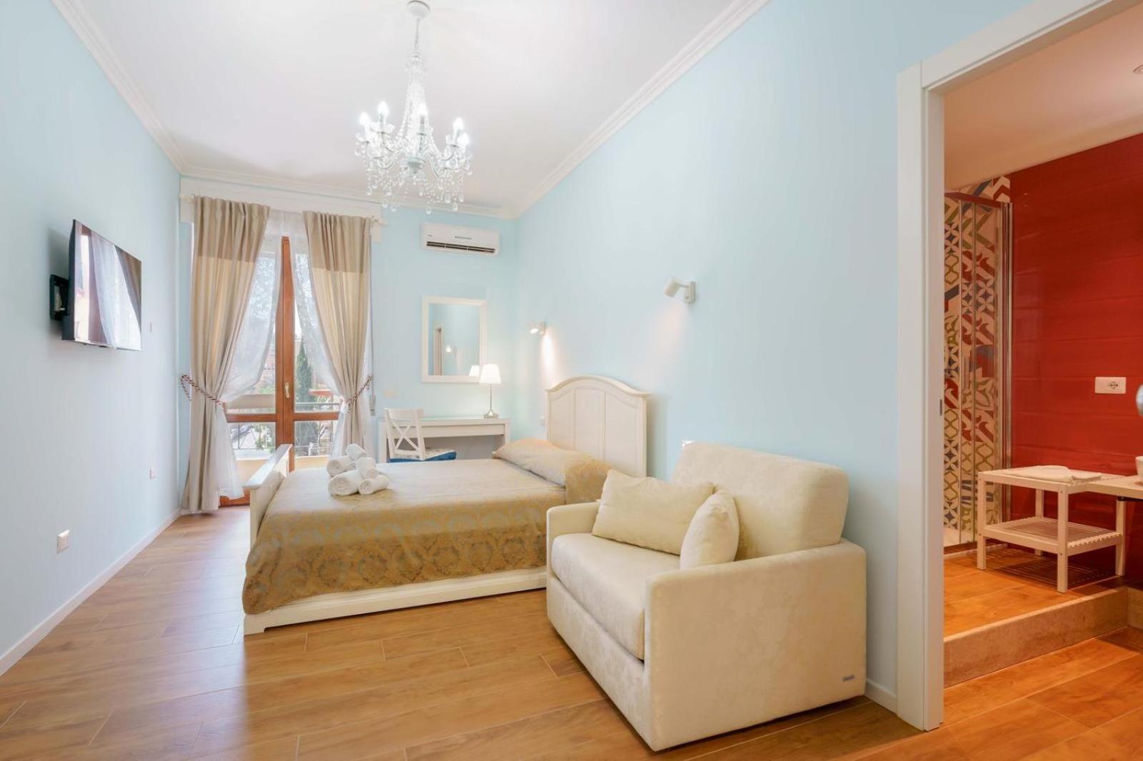 Al Teatro Lirico Hotel Cagliari Eksteriør billede